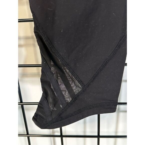 Lululemon athletica black mesh calf cropped leggings sz 8 - Picture 2 of 9